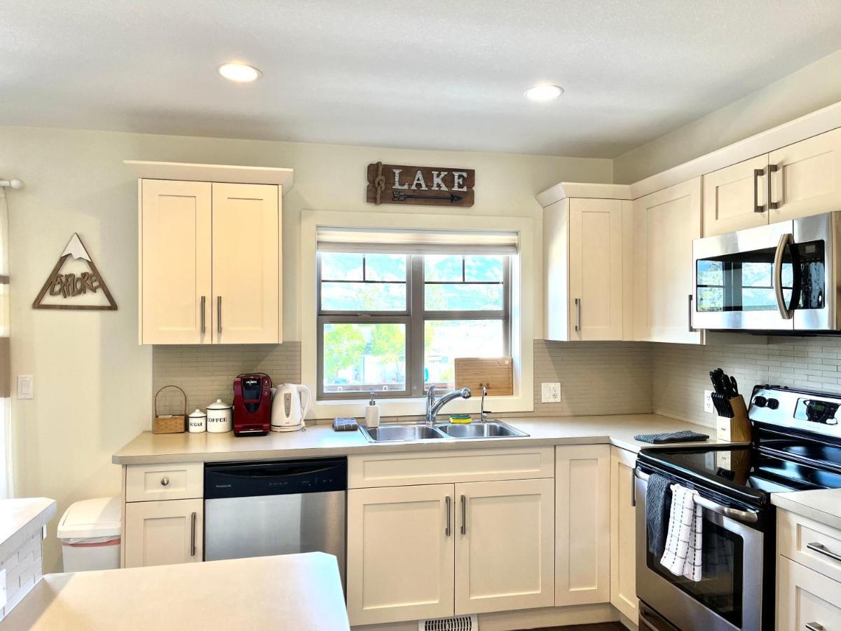Perfect Base 3bd Townhouse Mt Views With Garage Holiday home